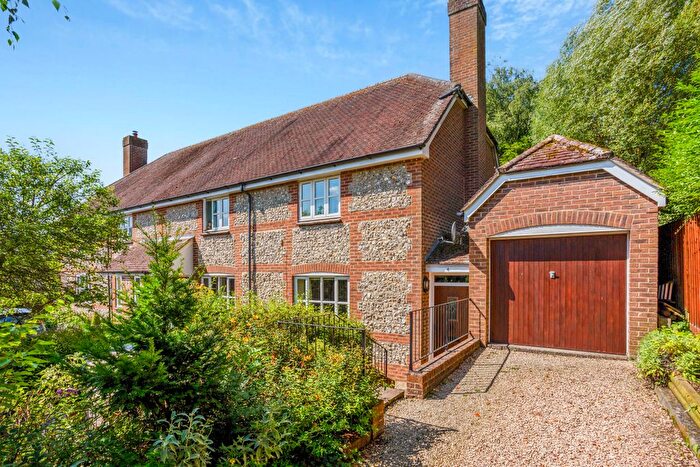 3 Bedroom End Of Terrace House For Sale In Green Farm Rise, Froxfield, SN8