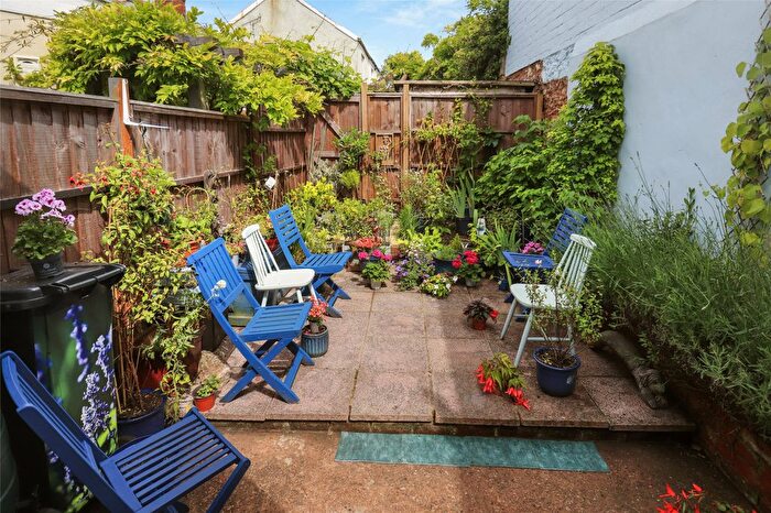 2 Bedroom Property For Sale In Silver Street, Milverton, Taunton, Somerset, TA4