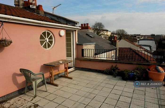 1 Bedroom Flat To Rent In Clifton, Bristol, BS8