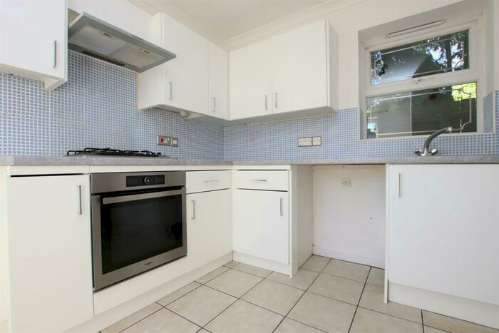 3 Bedroom House To Rent In Pilgrims Wharf, St. Annes Park, Bristol, BS4