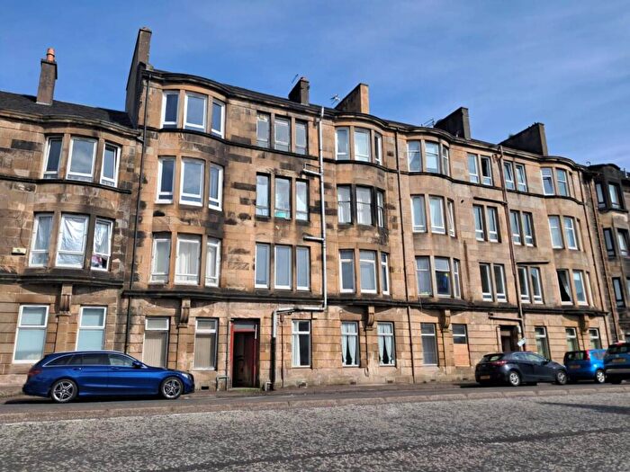 2 Bedroom Flat To Rent In G/R Maxwellton Street, Paisley, PA1