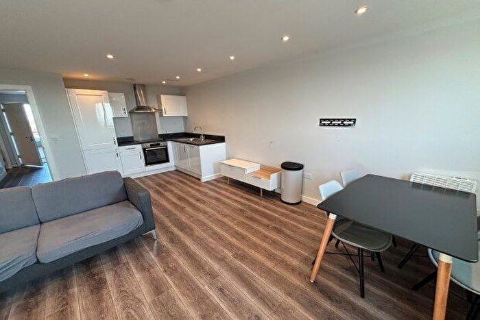 2 Bedroom Property To Rent In Crosby Road North, Liverpool, L22