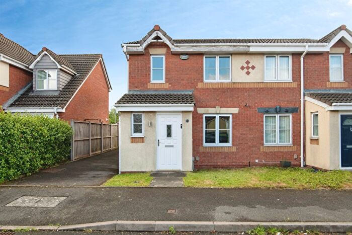 3 Bedroom Semi-Detached House For Sale In Addington Way, Tividale, Oldbury, B69