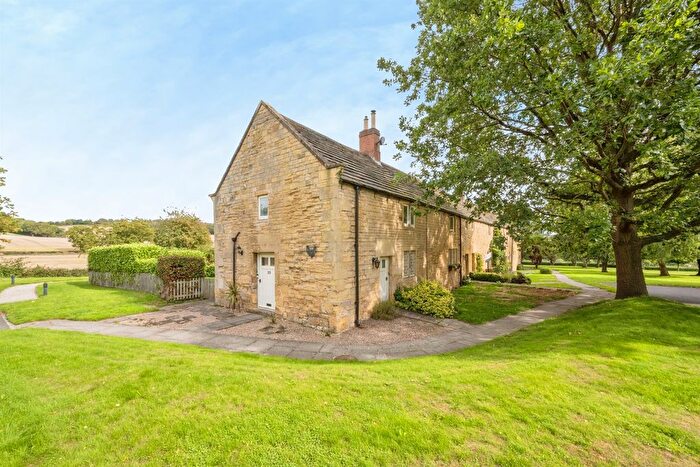 2 Bedroom End Of Terrace House For Sale In Barnburgh Hall Gardens, Barnburgh, Doncaster, DN5