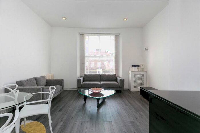 2 Bedroom Flat To Rent In Loudoun Road, St John's Wood, NW8