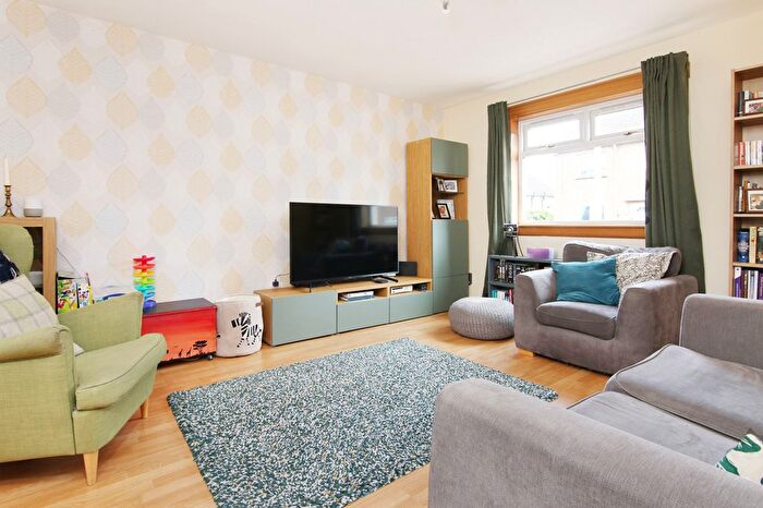 3 Bedroom Terraced House For Sale In Gilmerton Dykes Place, Gilmerton, Edinburgh, EH17