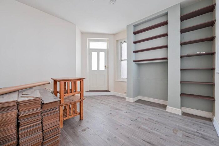 6 Bedroom House To Rent In Belmont Hill, Lewisham, London, SE13