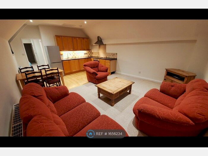 2 Bedroom Flat To Rent In Vernon Place, Cheltenham, GL50