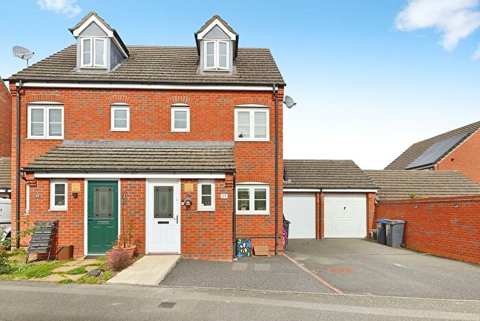 3 Bedroom Semi-Detached House For Sale In Milburn Drive, Northampton, Northamptonshire, NN5