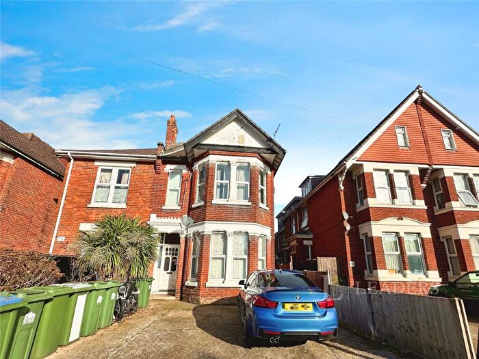 1 Bedroom Apartment For Sale In Howard Road, Southampton, Hampshire, SO15