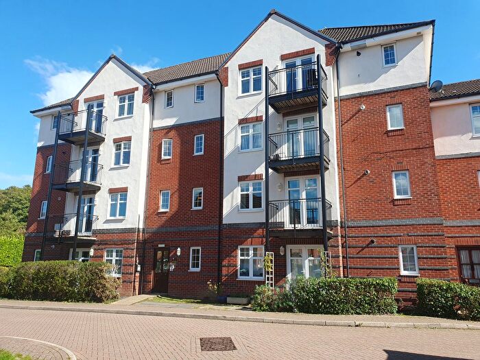 2 Bedroom Property To Rent In Loveridge Way, Eastleigh, SO50