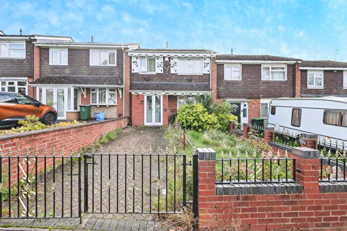 3 Bedroom Terraced House For Sale In Dudhill Road, Rowley Regis, B65