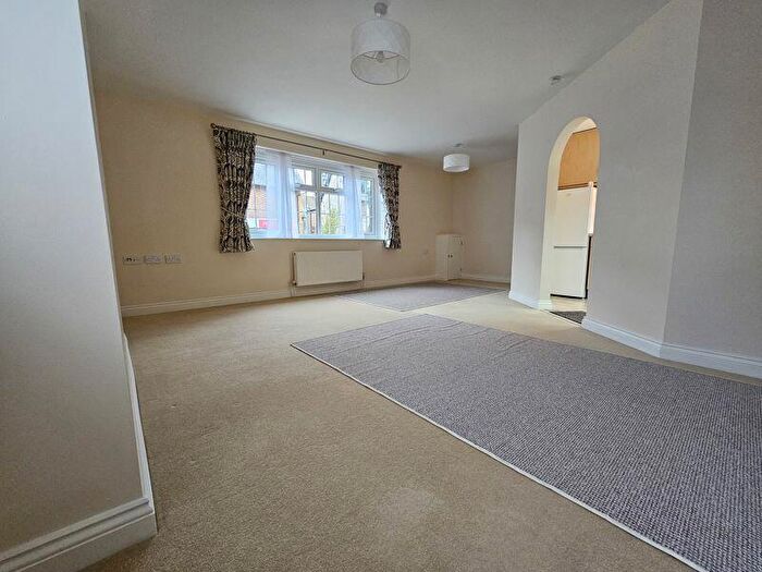 2 Bedroom Apartment To Rent In Prince Of Wales, Puddletown, DT2