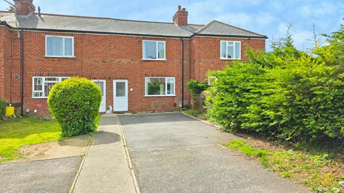 3 Bedroom Terraced House For Sale In Jubilee Grove, Sleaford, NG34