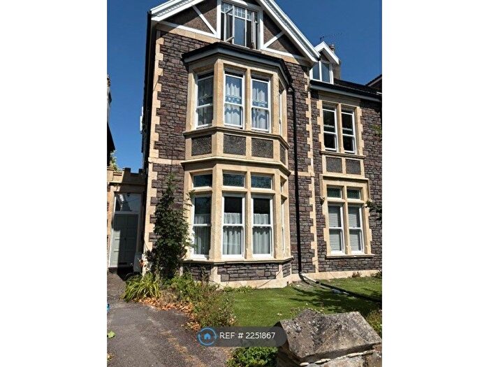 1 Bedroom Flat To Rent In The Glen, Bristol, BS6
