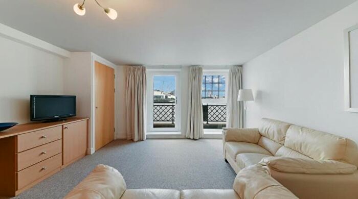 1 Bedroom Apartment To Rent In Cold Harbour, London, E14