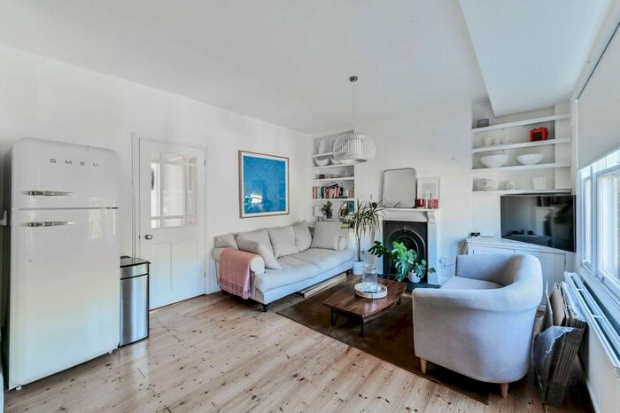 1 Bedroom Flat To Rent In Marlborough Road, Archway, London, N19