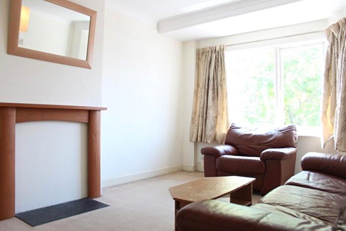 1 Bedroom Flat To Rent In Canterbury Road, Harrow, HA1