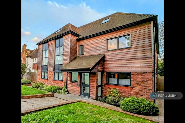 2 Bedroom Flat To Rent In Braeburn Court, London, N14