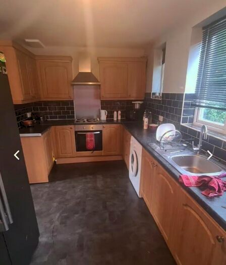 4 Bedroom Terraced House To Rent In Ash Road, Leeds, West Yorkshire, LS6