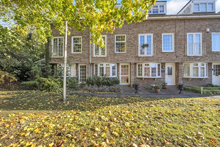 3 Bedroom Terraced House For Sale In Unicorn Place, Bury St. Edmunds, IP33