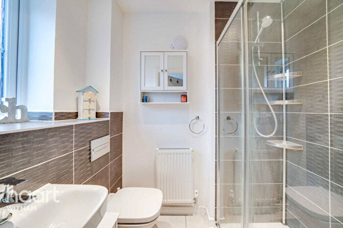 2 Bedroom Semi-Detached House For Sale In Hawkins Close, Rivenhall, CM8