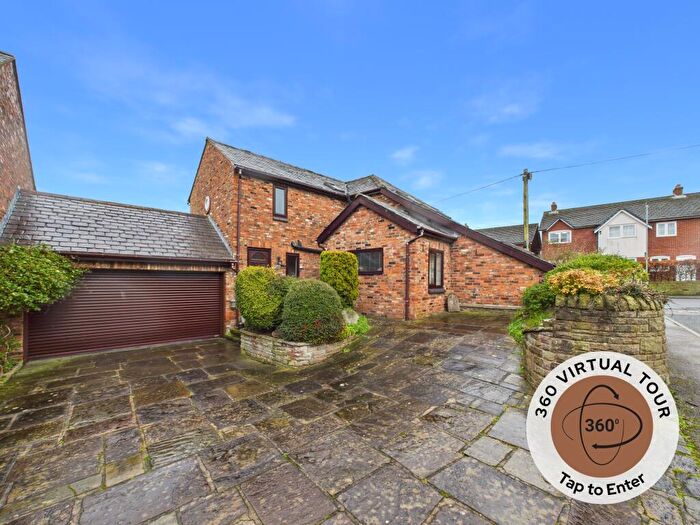 4 Bedroom Detached House For Sale In The Old Pump House, Roan Court, Macclesfield, SK11