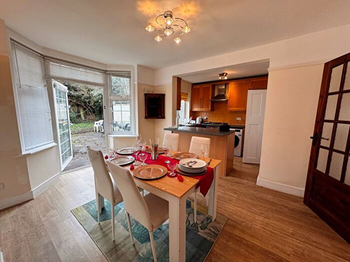 3 Bedroom Semi-Detached House To Rent In Farm Road, Edgware, HA8