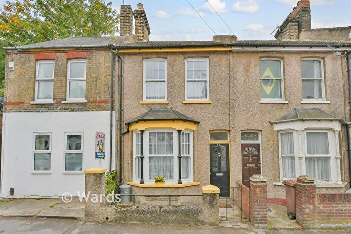2 Bedroom Terraced House For Sale In Rochester Avenue, Rochester, Medway, ME1