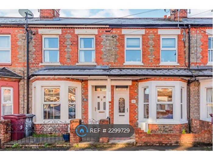 3 Bedroom Terraced House To Rent In Audley Street, Reading, RG30