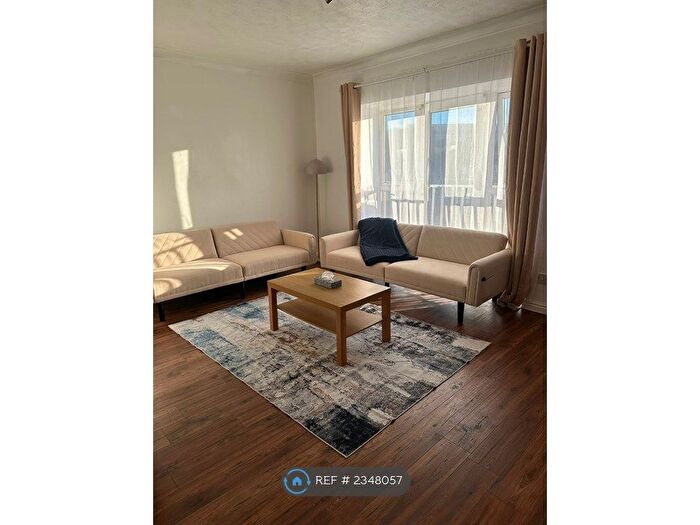 2 Bedroom Flat To Rent In City Road, Newcastle Upon Tyne, NE1