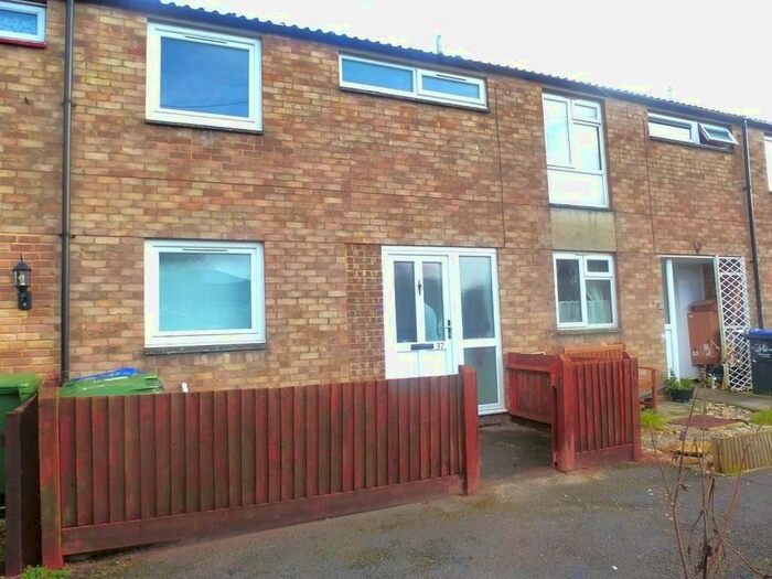 3 Bedroom Terraced House To Rent In Ogilvie Square, Calne, SN11