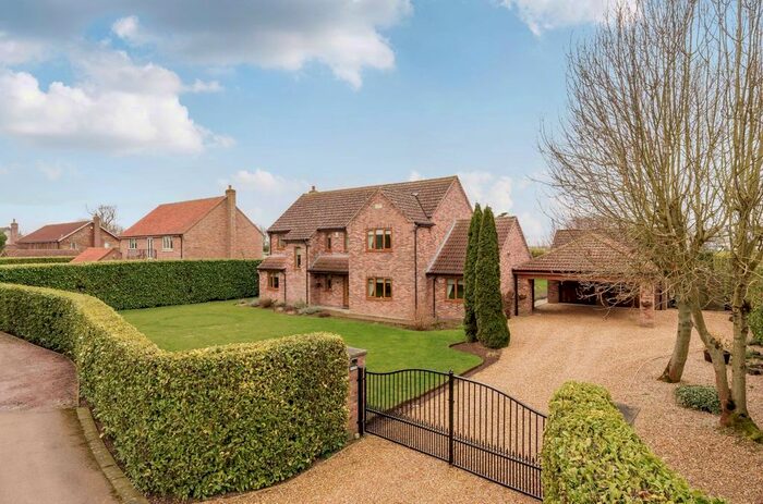 4 Bedroom Detached House For Sale In Bakers Yard, Gosberton, Spalding, PE11