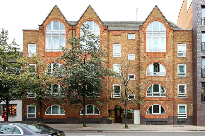 1 Bedroom Flat To Rent In The Highway, Wapping, London, E1W