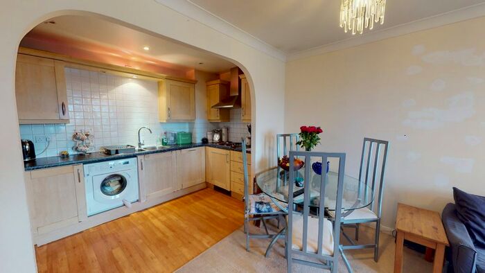 1 Bedroom Flat For Sale In London Road, London, SW16