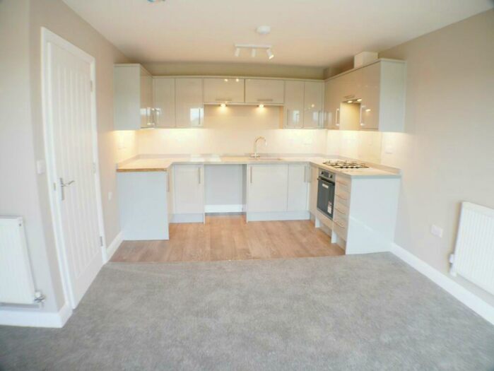 2 Bedroom Flat To Rent In Amesbury, SP4
