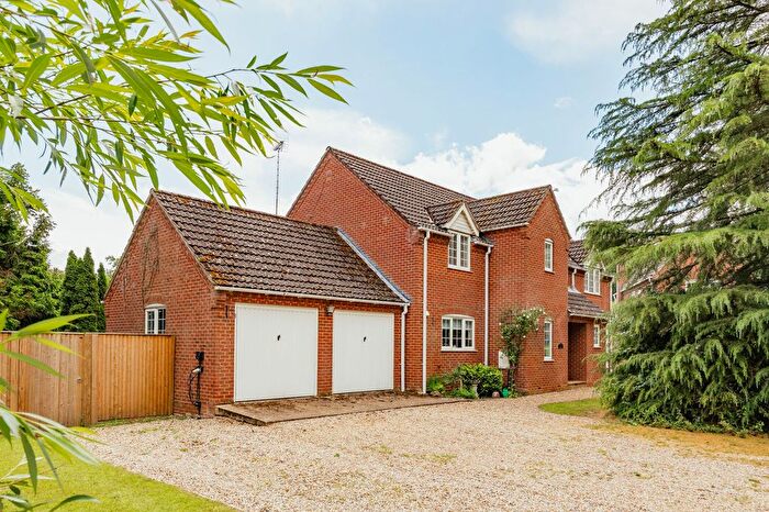 4 Bedroom Detached House For Sale In Perkins Court, Littlefields, Dereham, NR19
