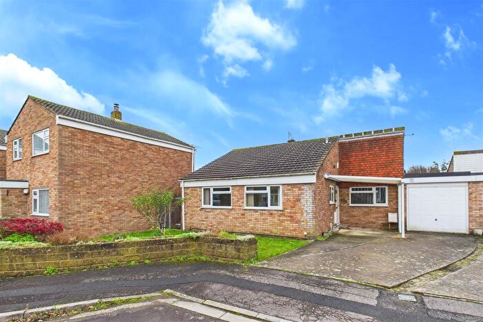 3 Bedroom Detached Bungalow For Sale In Quiet Living, Central Clevedon Location, BS21