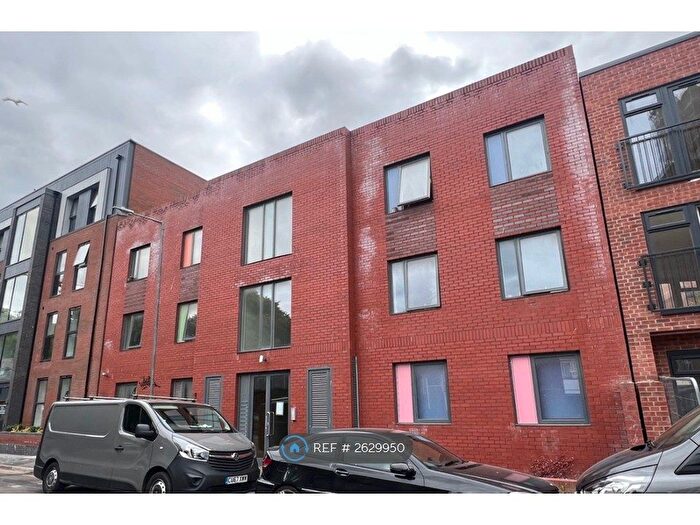 2 Bedroom Flat To Rent In Herbert Street, Bedminster, Bristol, BS3
