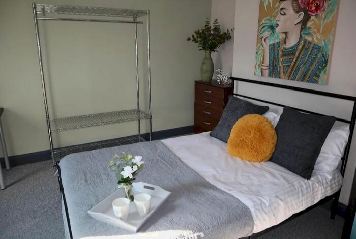 1 Bedroom Flat To Rent In Whitfield Street, London, W1T