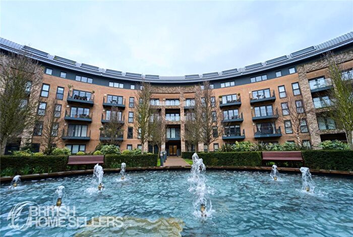 2 Bedroom Flat For Sale In Howard Road, Stanmore, HA7