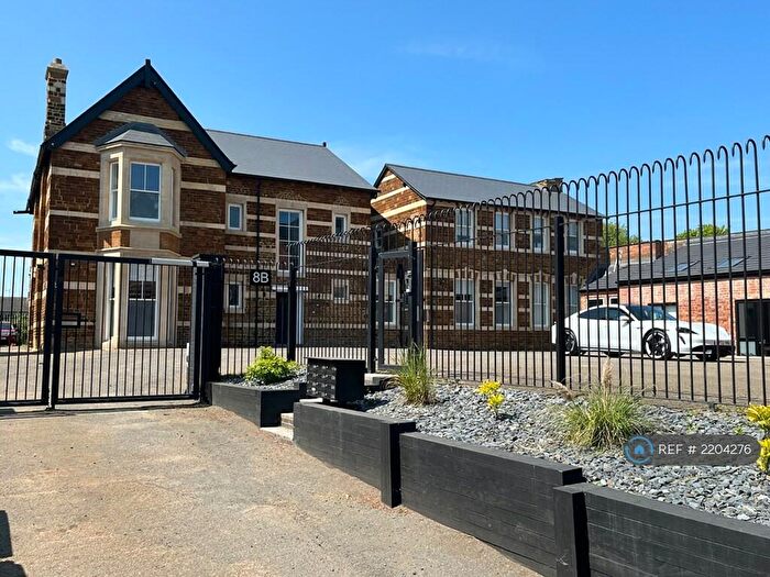 1 Bedroom Flat To Rent In High Street, Wellingborough, NN8
