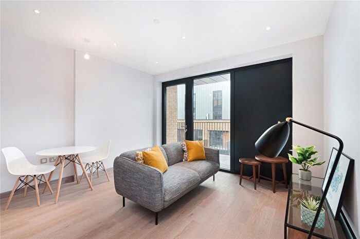 1 Bedroom Flat For Sale In Bellwether Lane, Wandsworth, London, SW18