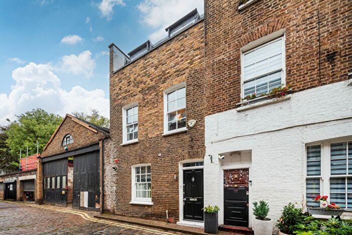 4 Bedroom Terraced House For Sale In Charles Lane, London, NW8