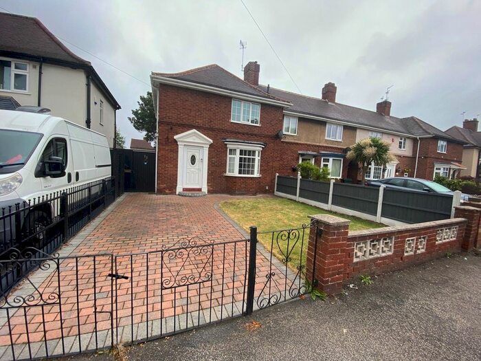 3 Bedroom Semi-Detached House To Rent In Leicester Avenue, Doncaster, DN2