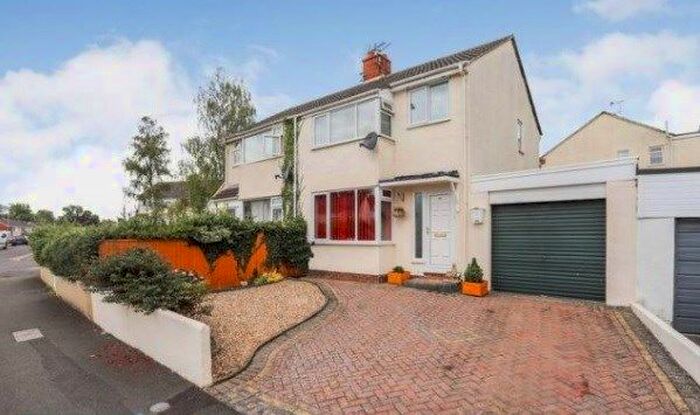 3 Bedroom Semi-Detached House To Rent In Galmington Drive, Taunton, TA1