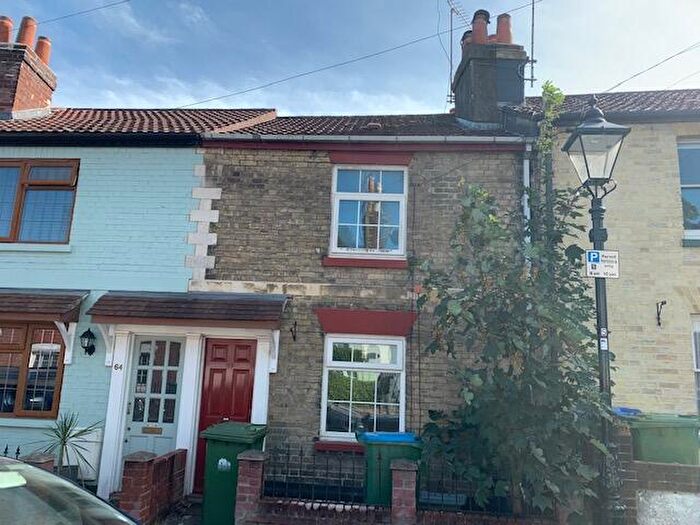 2 Bedroom House To Rent In Rockstone Lane, Inner Avenue, SO14