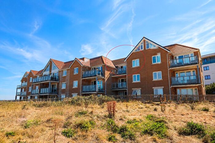 2 Bedroom Flat For Sale In Headland Point, Fistral, TR7