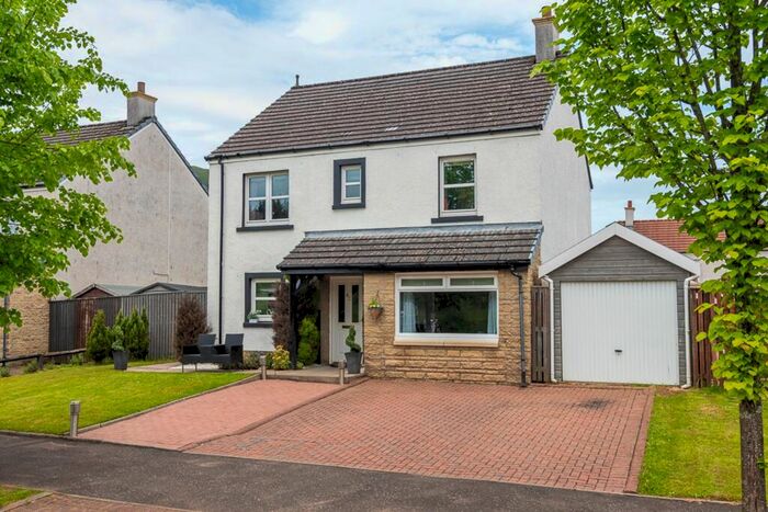 5 Bedroom Detached House For Sale In Castle Circle, Lennoxtown, G66