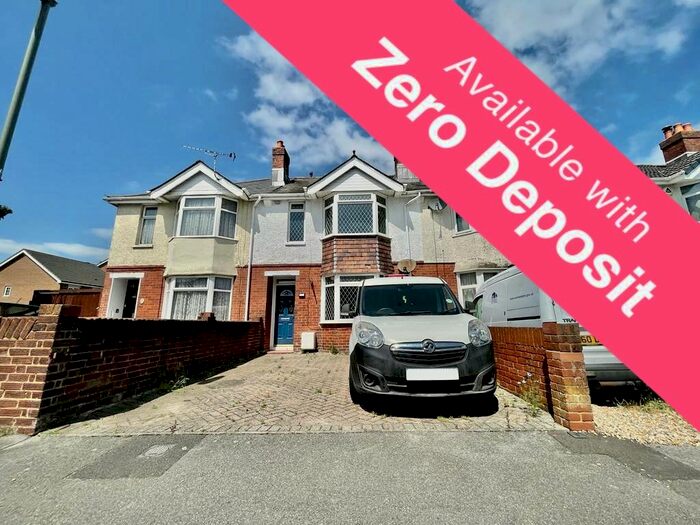 3 Bedroom Property To Rent In Doncaster Road, Eastleigh, SO50